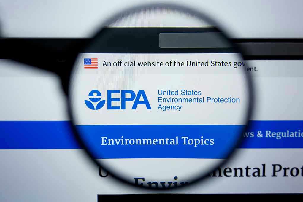 1466142740 EPA website under magnifying glass