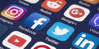 Social Media Platforms Suddenly Go Dark Across THIS Country Smartphone screen showing social media app icons